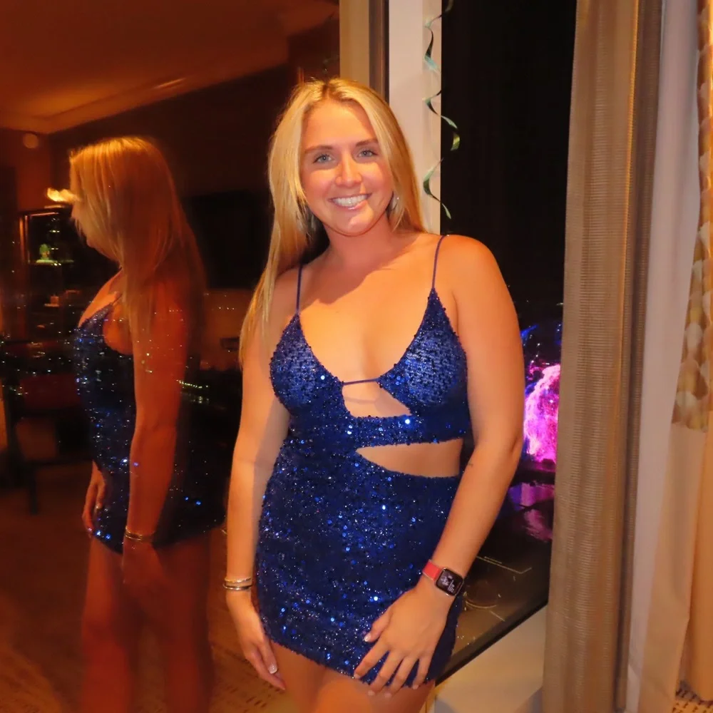 White fox blue dress - Picture 2 of 3